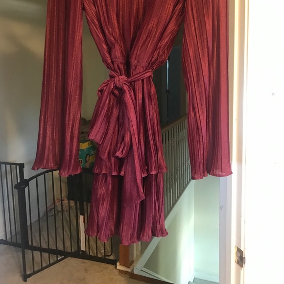 Dress - Picture 2 of 2